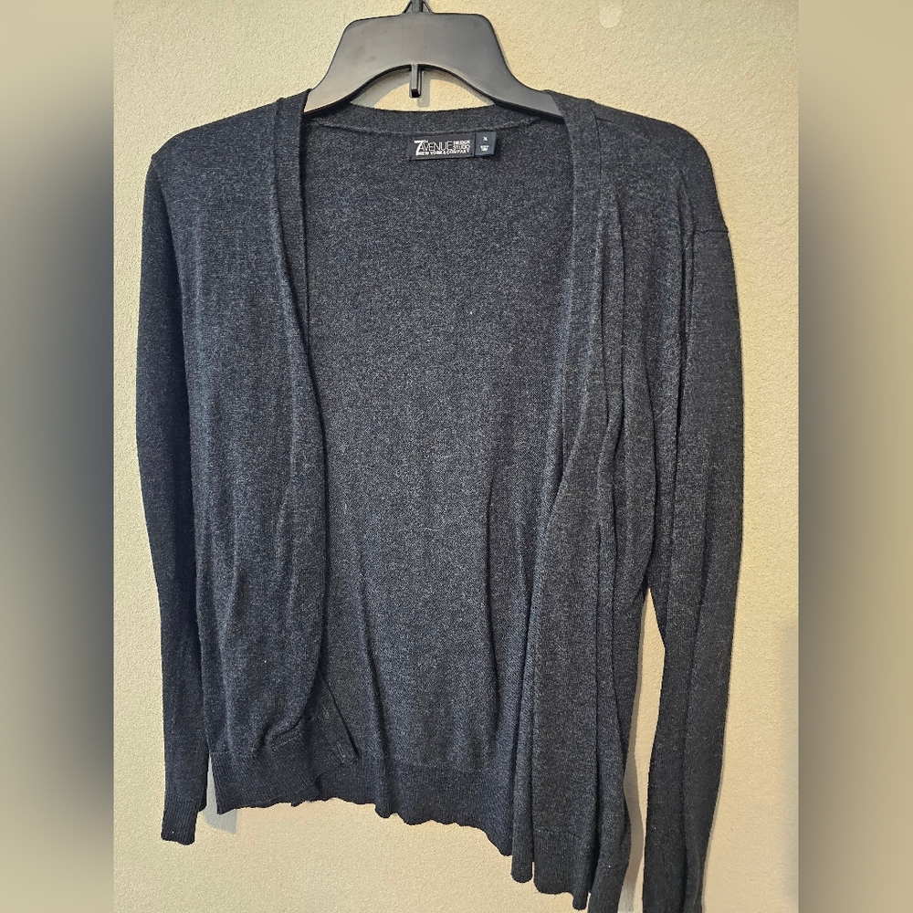 Women's Cardigan Size XL